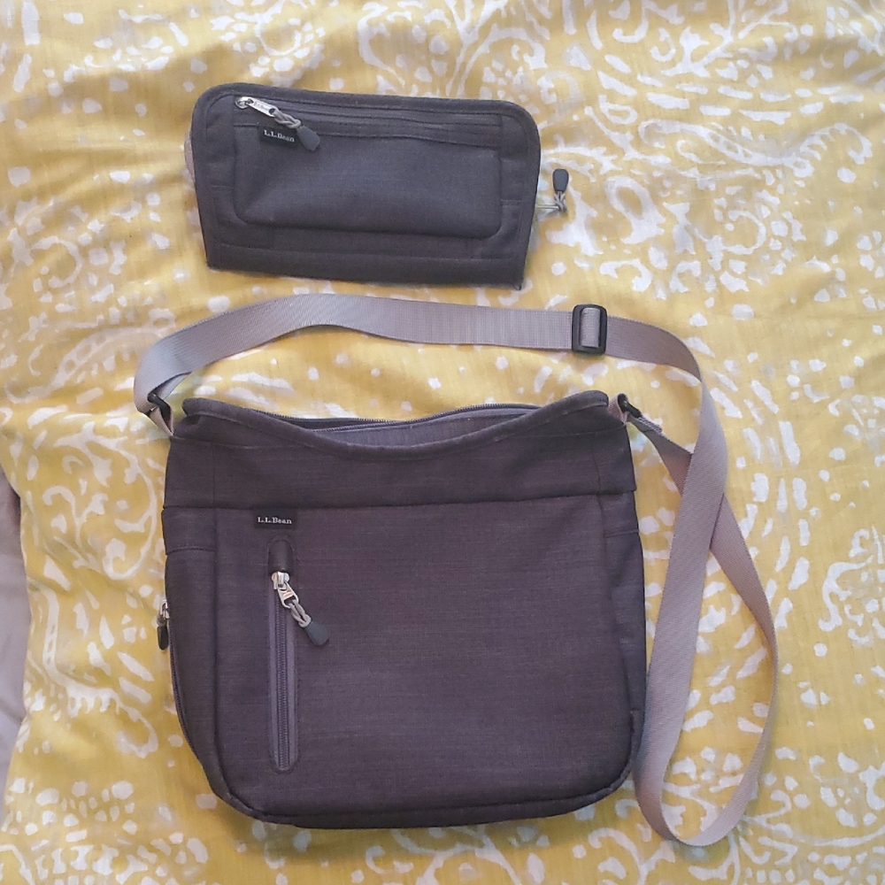 L.L. Bean Crossbody Bag Set (Includes matching wallet)